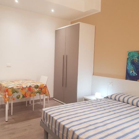 Cristina Sweet Home Savona Kültér fotó